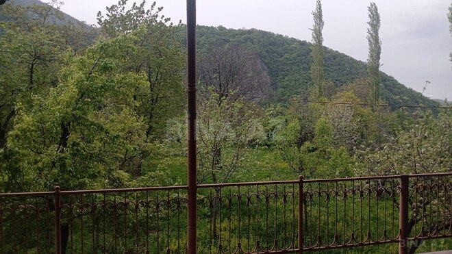 5 otaqlı həyət evi/bağ evi - Qax - 150 m² (2)