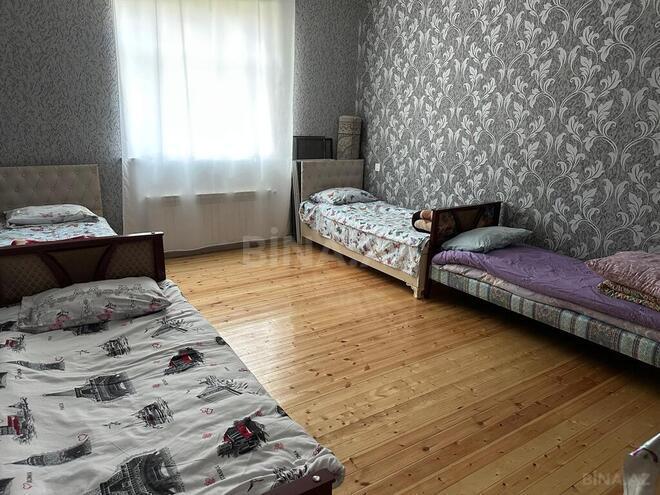 4 otaqlı həyət evi/bağ evi - Qəbələ - 162 m² (14)