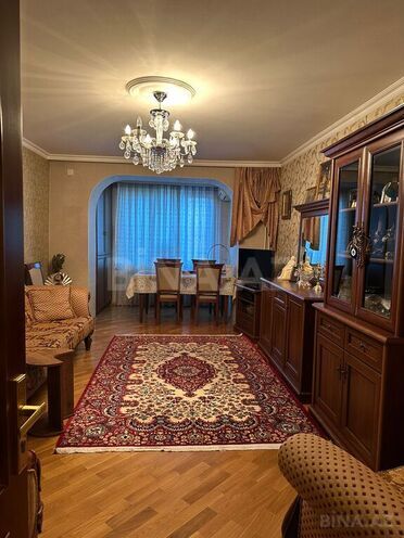 3 otaqlı köhnə tikili - Elmlər Akademiyası m. - 90 m² (1)