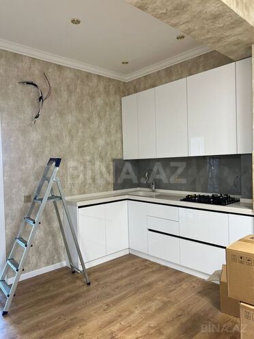 3-комн. новостройка - м. 28 мая - 100 м² (7)