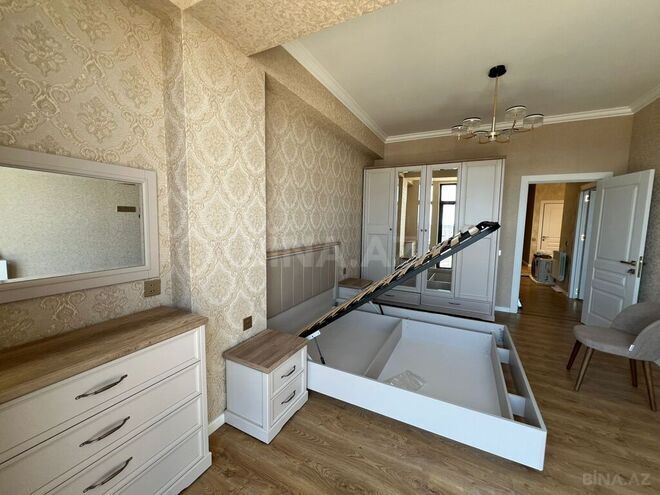 3-комн. новостройка - м. 28 мая - 100 м² (9)