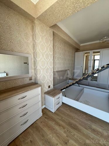3-комн. новостройка - м. 28 мая - 100 м² (10)