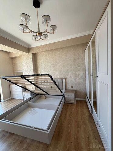 3-комн. новостройка - м. 28 мая - 100 м² (17)