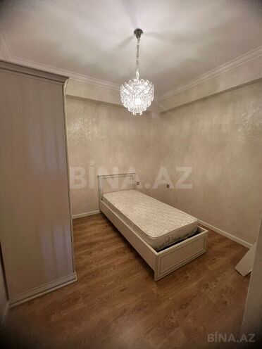 3-комн. новостройка - м. 28 мая - 100 м² (23)