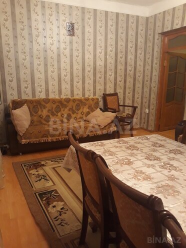 2 otaqlı köhnə tikili - Azadlıq Prospekti m. - 65 m² (9)