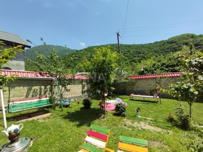 3 otaqlı həyət evi/bağ evi - Qəbələ - 120 m² (12)