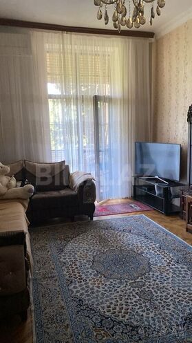 Продаётся 3-комн. вторичка 90 м², Насиминский  р., photo 1 from 14