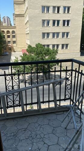 Продаётся 3-комн. вторичка 90 м², Насиминский  р., photo 3 from 14