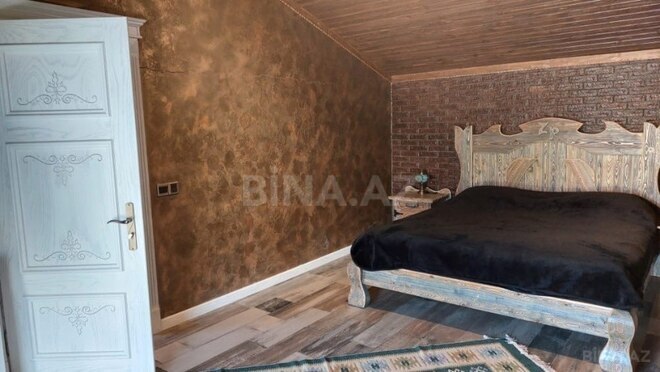 5 otaqlı həyət evi/bağ evi - Novxanı q. - 400 m² (15)