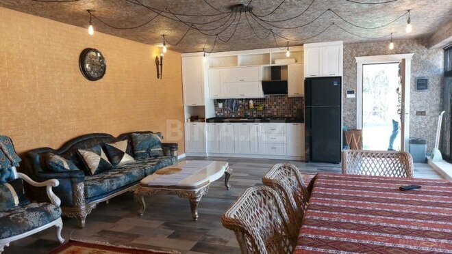 5 otaqlı həyət evi/bağ evi - Novxanı q. - 400 m² (14)