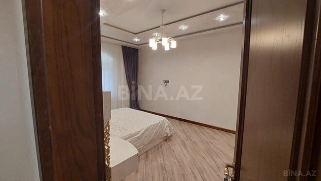 5 otaqlı həyət evi/bağ evi - Novxanı q. - 400 m² (12)