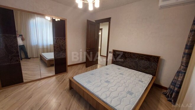 5 otaqlı həyət evi/bağ evi - Novxanı q. - 400 m² (7)