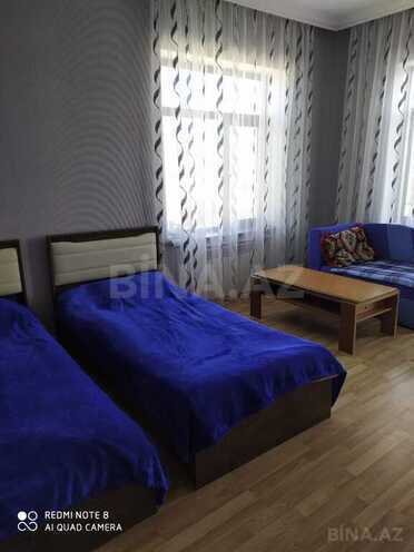 5 otaqlı həyət evi/bağ evi - Şüvəlan q. - 300 m² (19)