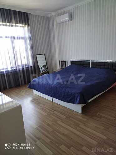 5 otaqlı həyət evi/bağ evi - Şüvəlan q. - 300 m² (18)
