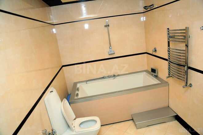 4-комн. новостройка - м. 28 мая - 235 м² (28)
