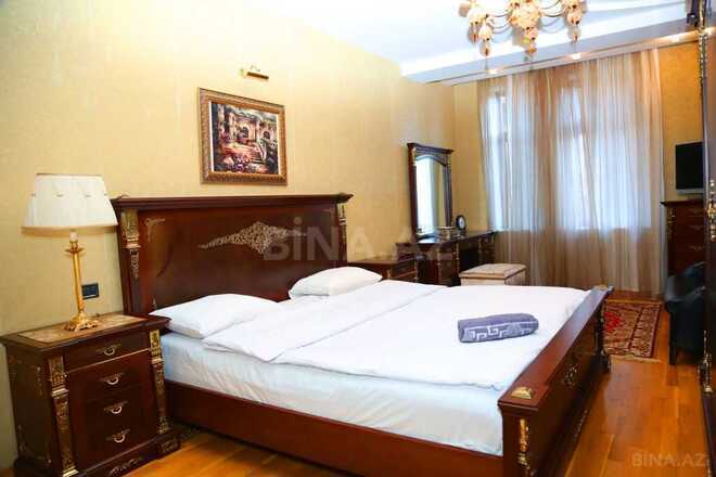 4-комн. новостройка - м. 28 мая - 235 м² (18)
