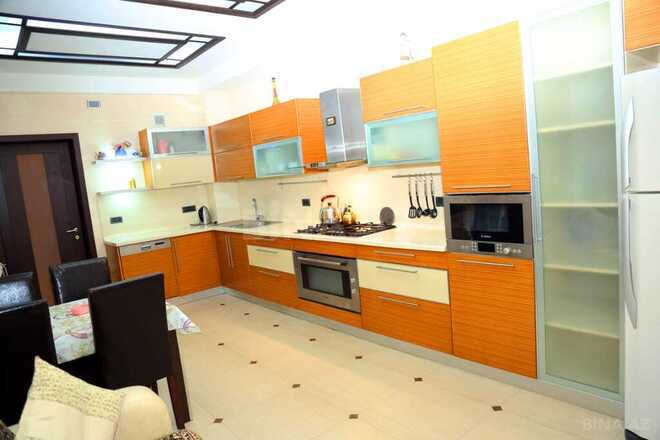 4-комн. новостройка - м. 28 мая - 235 м² (23)