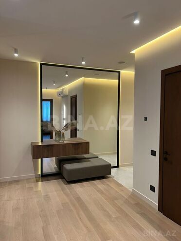 4-комн. новостройка - м. 8 ноября - 185 м² (11)