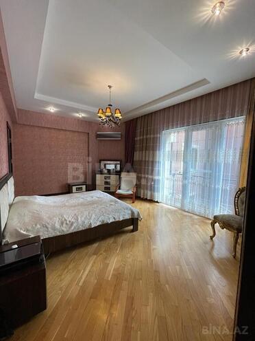 4-комн. новостройка - м. 28 мая - 180 м² (6)