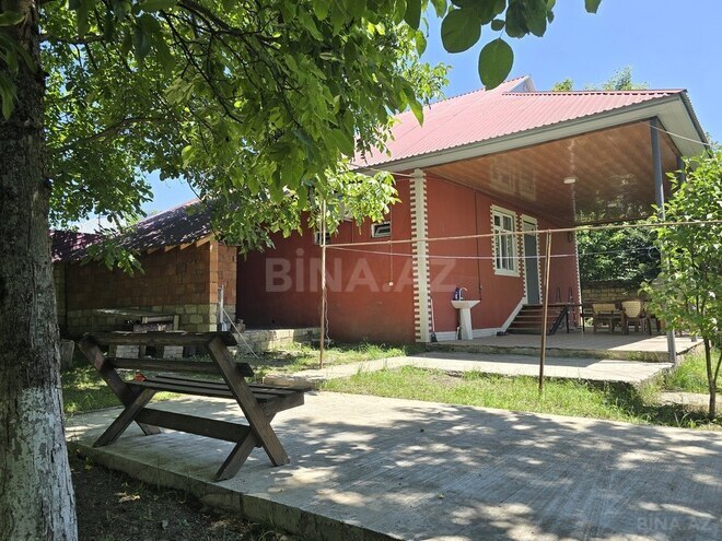 3 otaqlı həyət evi/bağ evi - Qəbələ - 120 m² (1)