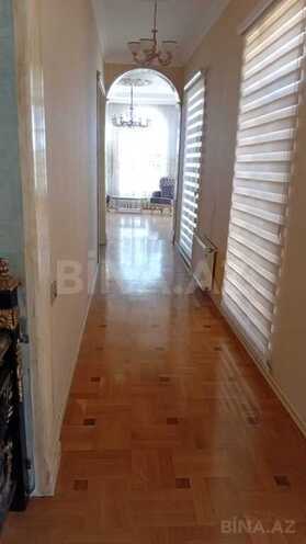 4 otaqlı həyət evi/bağ evi - Novxanı q. - 180 m² (2)