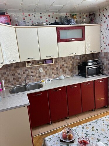 3 otaqlı köhnə tikili - Əhmədli q. - 67 m² (14)