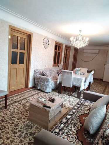 4 otaqlı həyət evi/bağ evi - Azadlıq Prospekti m. - 95 m² (1)