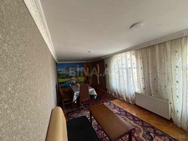 5 otaqlı həyət evi/bağ evi - Novxanı q. - 268.4 m² (2)
