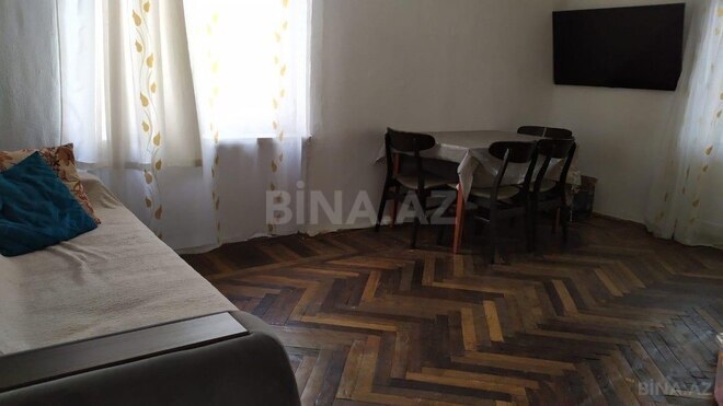 2 otaqlı köhnə tikili - İnşaatçılar m. - 35 m² (3)