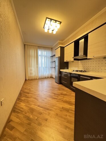 3 otaqlı yeni tikili - İnşaatçılar m. - 147 m² (4)