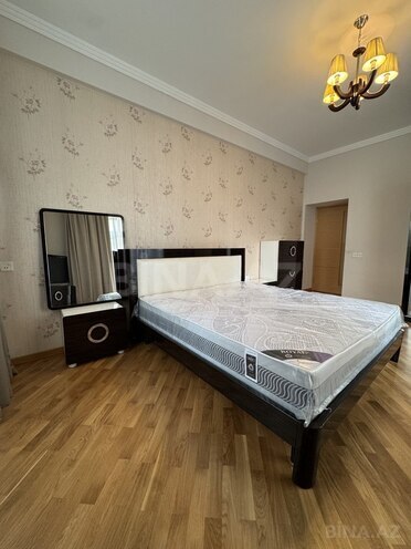 3 otaqlı yeni tikili - İnşaatçılar m. - 147 m² (6)