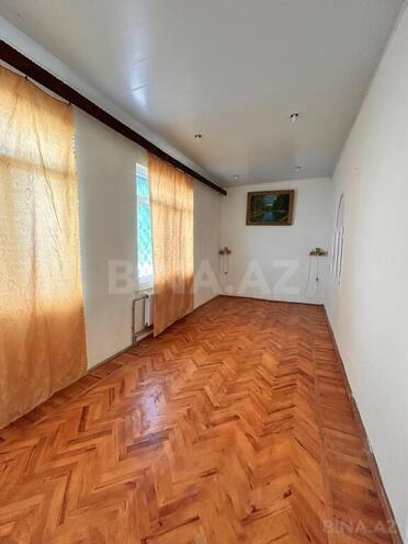 6 otaqlı həyət evi/bağ evi - Mərdəkan q. - 350 m² (19)