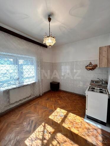 6 otaqlı həyət evi/bağ evi - Mərdəkan q. - 350 m² (25)