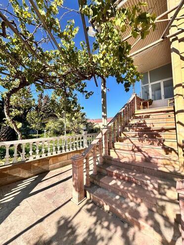 6 otaqlı həyət evi/bağ evi - Mərdəkan q. - 350 m² (17)