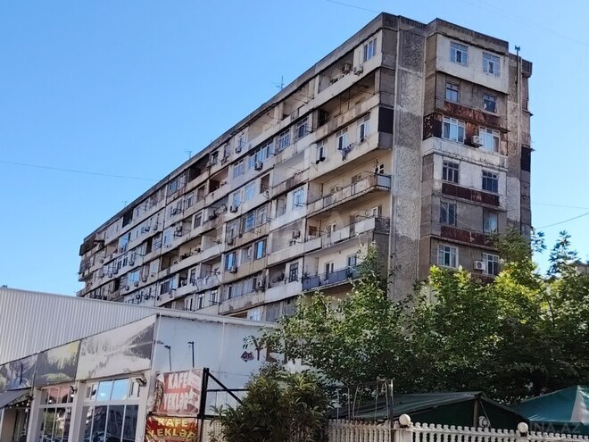 4 otaqlı köhnə tikili - İnşaatçılar m. - 105 m² (1)