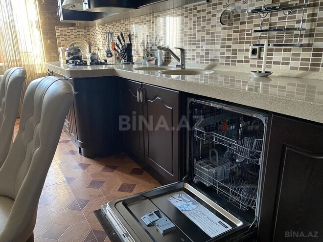 6 otaqlı həyət evi/bağ evi - Atyalı q. - 400 m² (26)