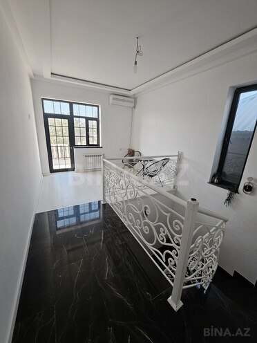 4 otaqlı həyət evi/bağ evi - Zığ q. - 200 m² (10)