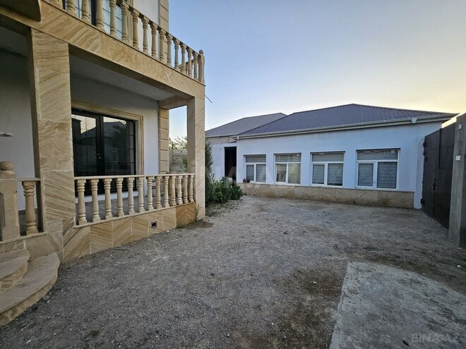 4 otaqlı həyət evi/bağ evi - Zığ q. - 200 m² (17)