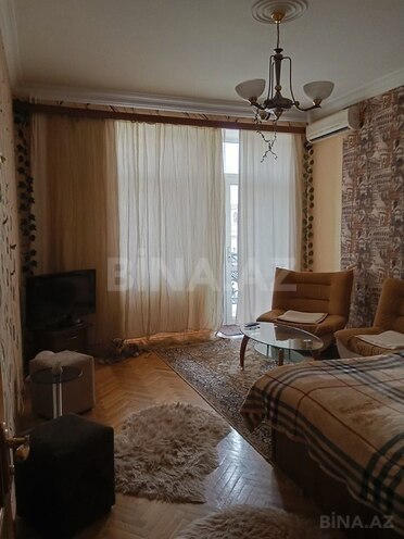 2 otaqlı köhnə tikili - Nizami m. - 67 m² (8)