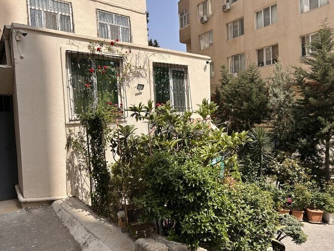 3 otaqlı köhnə tikili - Nəsimi m. - 61 m² (2)
