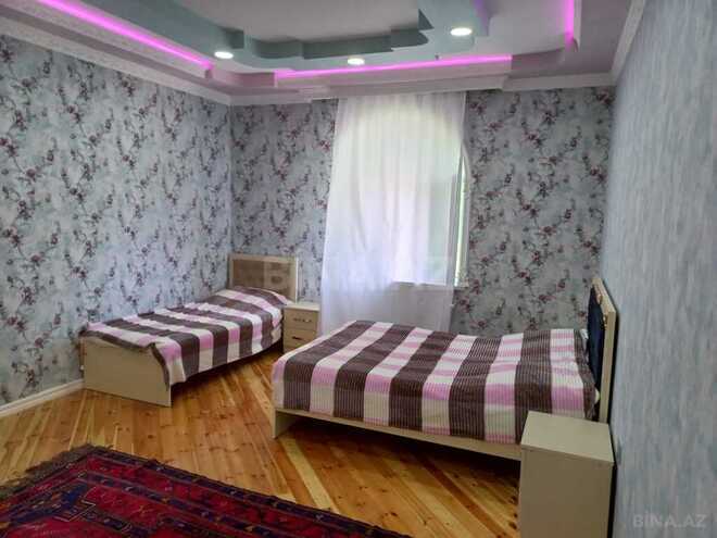 4 otaqlı həyət evi/bağ evi - Qəbələ - 300 m² (17)
