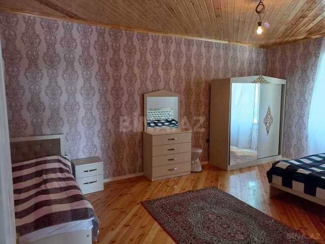 4 otaqlı həyət evi/bağ evi - Qəbələ - 300 m² (18)