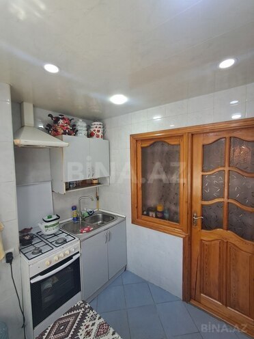 2 otaqlı köhnə tikili - Həzi Aslanov q. - 70 m² (8)