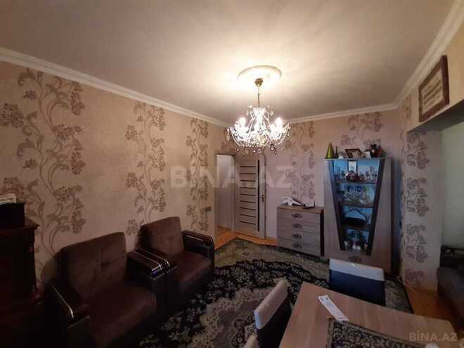 2 otaqlı köhnə tikili - 8-ci mikrorayon q. - 43 m² (5)