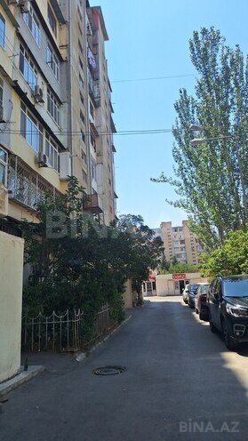 2 otaqlı köhnə tikili - 8-ci mikrorayon q. - 65 m² (11)
