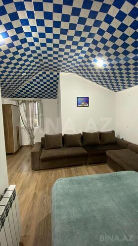 3 otaqlı həyət evi/bağ evi - Görədil q. - 200 m² (12)