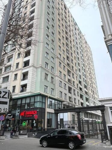 3 otaqlı yeni tikili - Nəsimi r. - 152 m² (1)