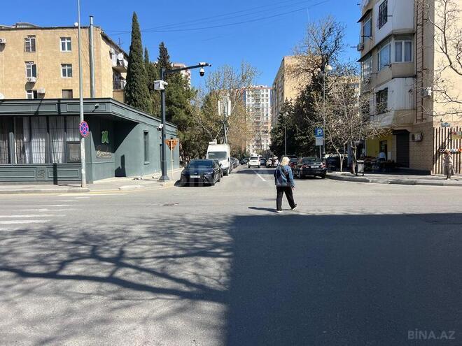 3 otaqlı köhnə tikili - Elmlər Akademiyası m. - 90 m² (24)