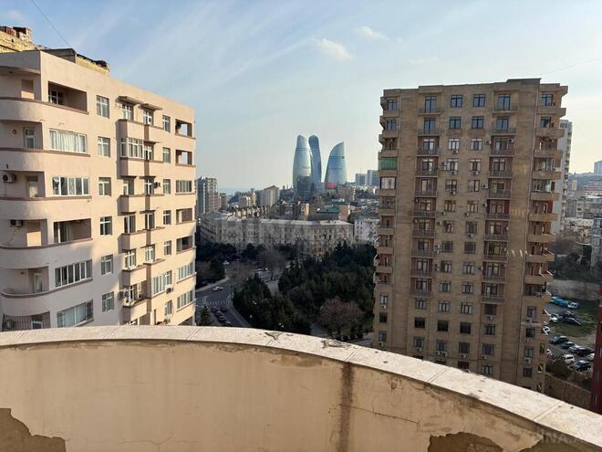 3 otaqlı yeni tikili - Elmlər Akademiyası m. - 150 m² (2)
