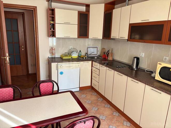 3 otaqlı yeni tikili - Elmlər Akademiyası m. - 150 m² (7)